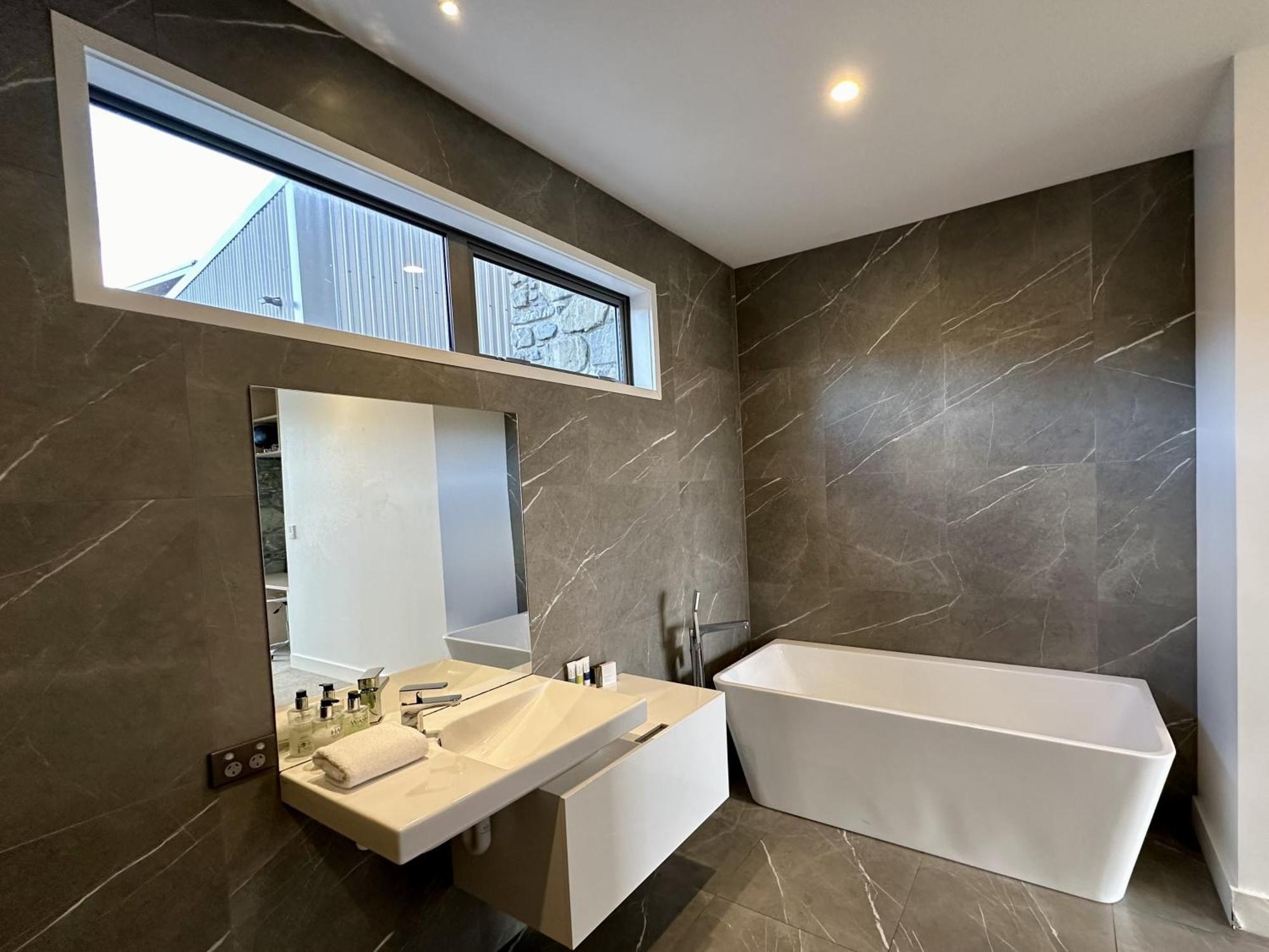 Luxury Lakeview Apartment - Lake Tekapo Exterior photo
